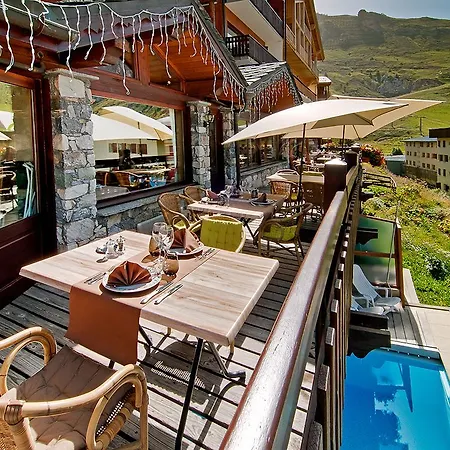 Hotel Les Campanules By Les Etincelles Tignes