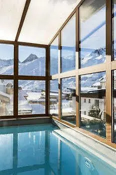 Hotel Les Campanules By Les Etincelles Tignes